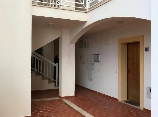 Ap Roberand Apartman *